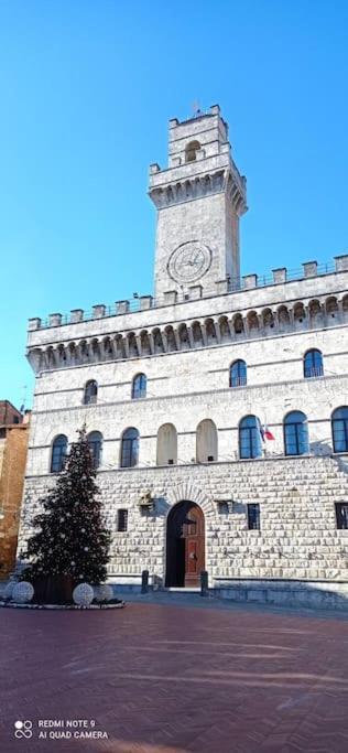 Splendido Ampio Appartamento A Montepulciano Exterior photo